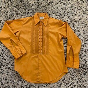 Vintage Arrow Terricota Formal Wear Shirt 16-33 Made in Canada. Orange ruffles